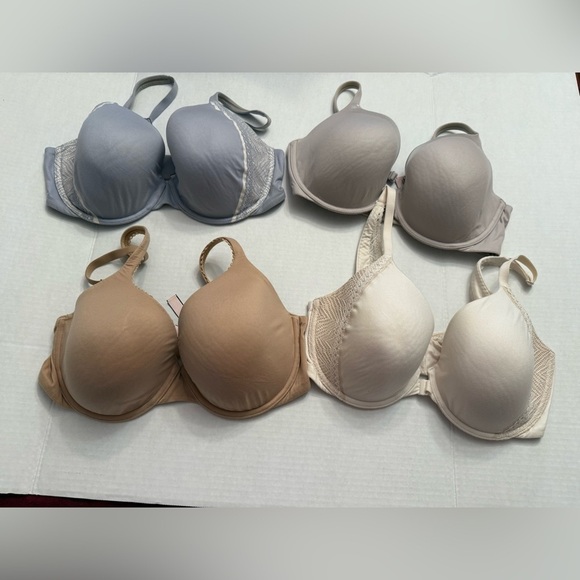 Victoria's Secret Accessories - LOT 4 VICTORIA SECRET LINED PERFECT COVERAGE 34DD